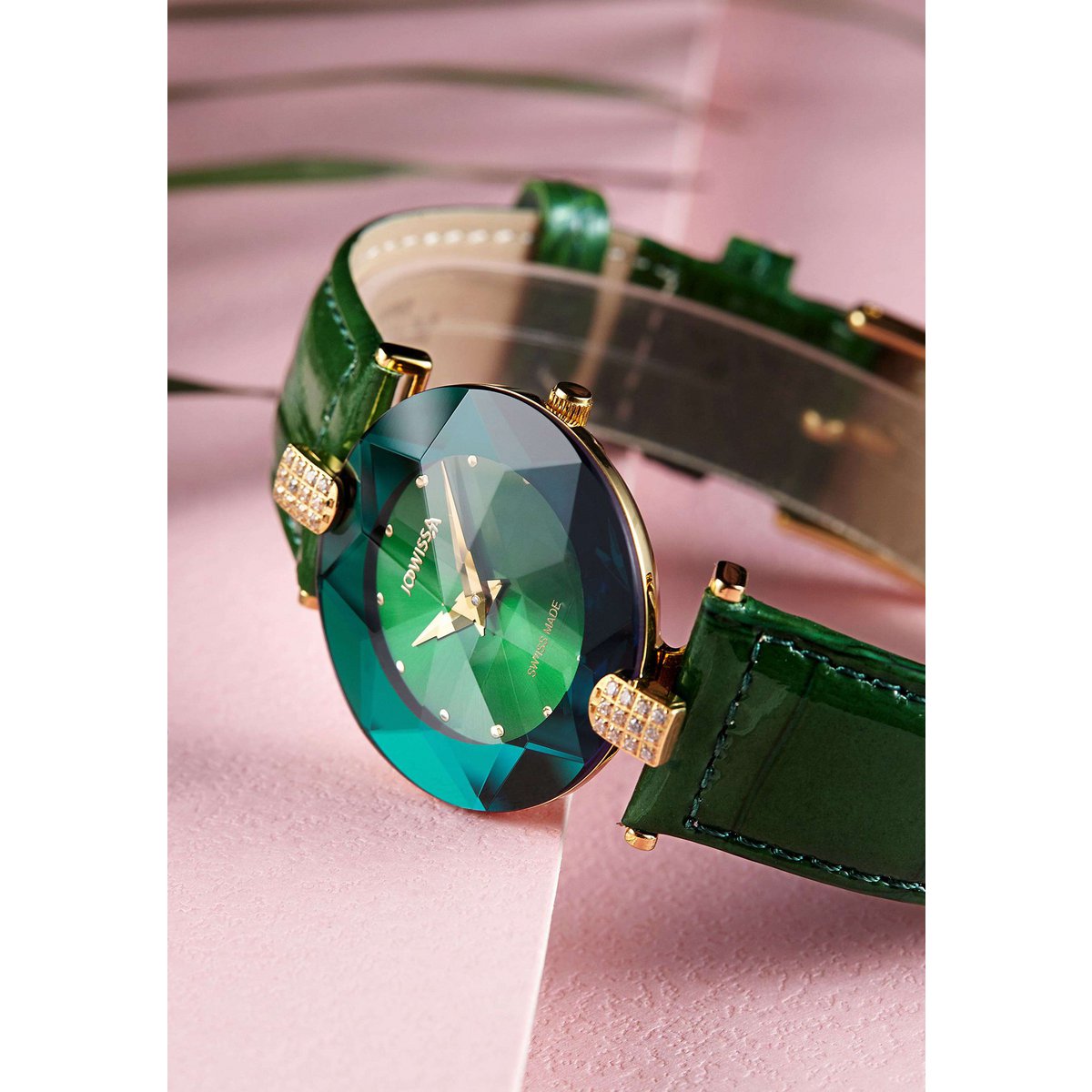 ZAYA x Jowissa 🇨🇭 – Švicarski sat Facet Strass (Gold / Emerald Green)