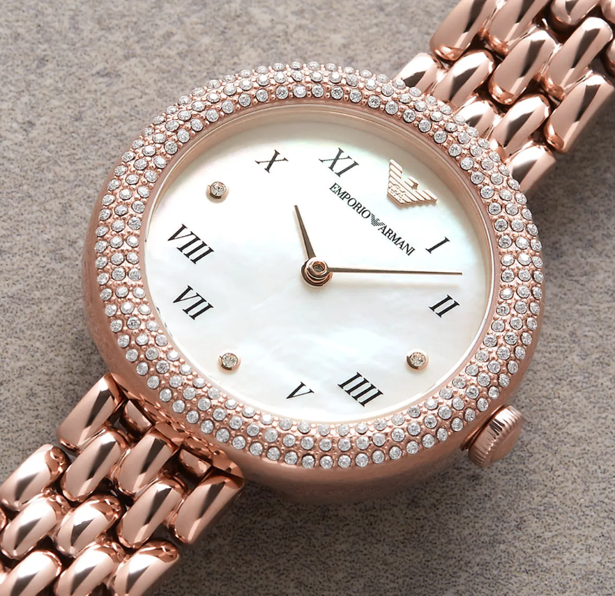 ZAYA x Armani 🇮🇹 - Sat Gold Elegance